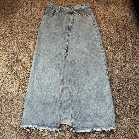 Avenue Zoe Jaymes Denim Maxi Skirt Size Medium - Picture 1 of 13